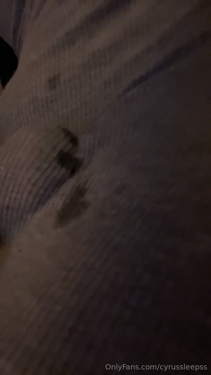 Cyrussleepss - the aftermath of the video I just put on twitter ^_^