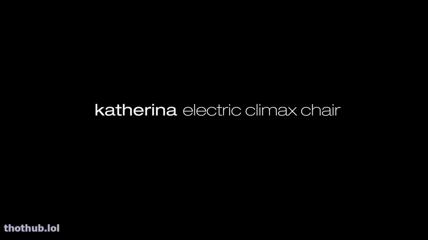 KATHERINA - SQUIRT MASTURBATION