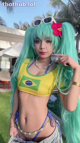 Umeko J - Hot Brazilian Fan Enjoys Vacation