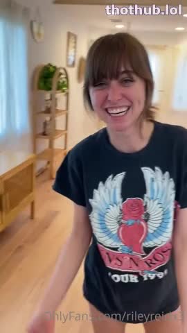 Riley Reid get horny I want dick FAST