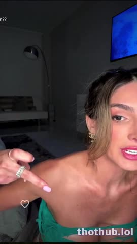 Lyna Perez Live Green Lingerie