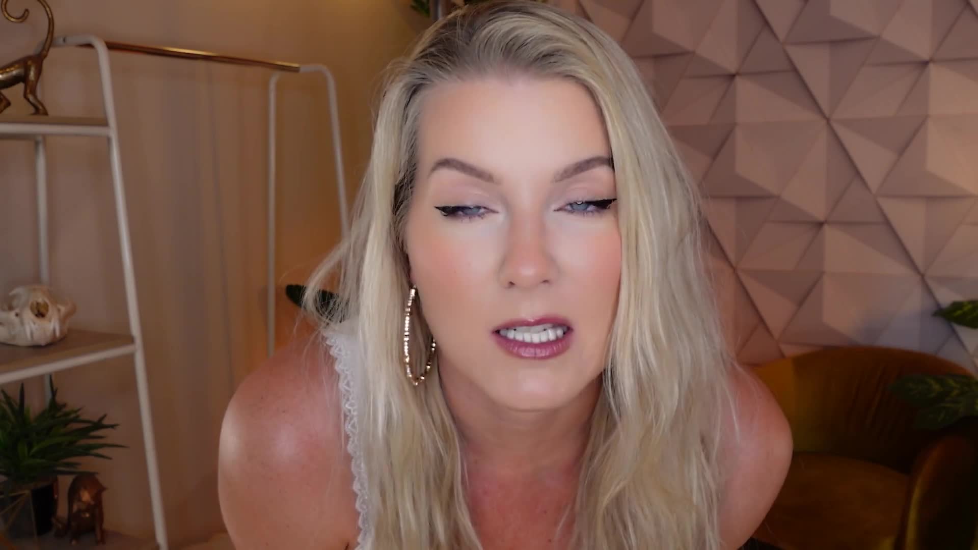 Kat Wonders Weekly 203