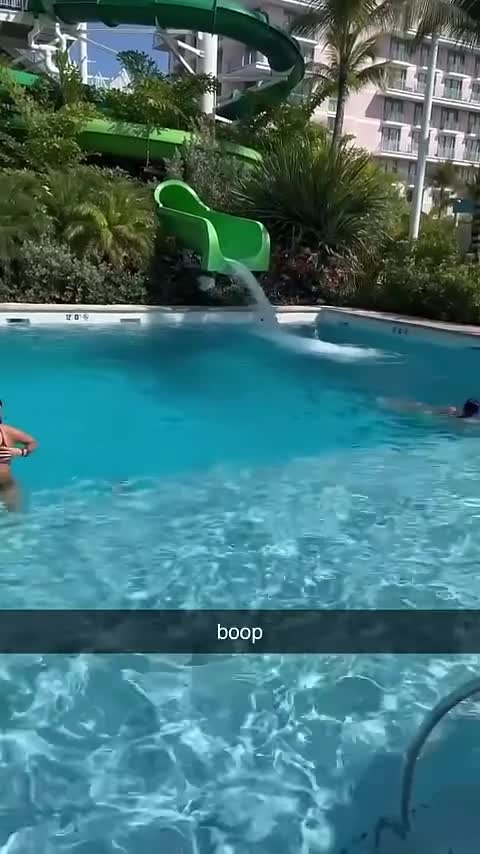Charli D’Amelio Bikini Waterpark Video Leaked