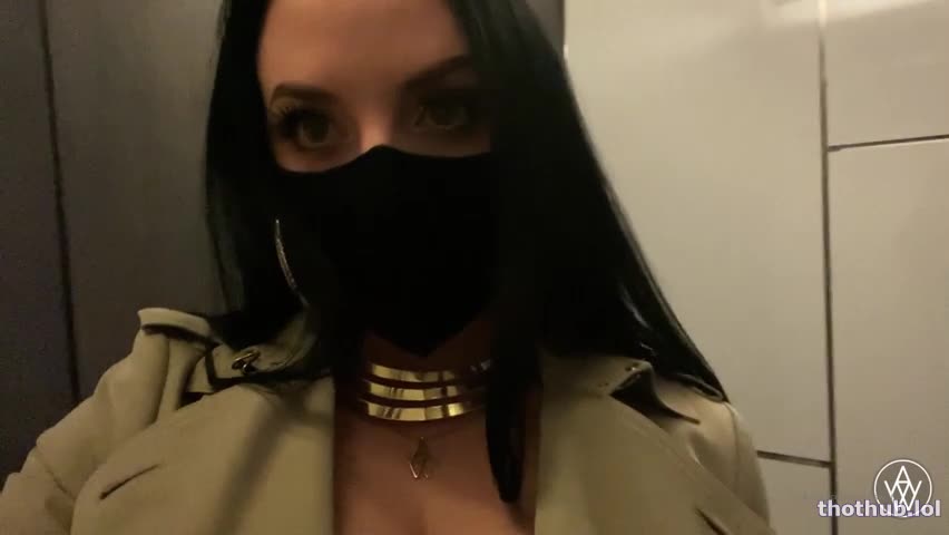 Angela White Aussie PAWG With Nice Trench Coat POV