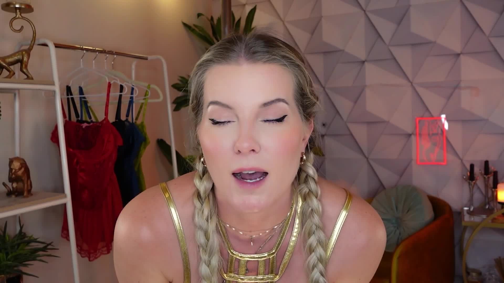 Kat Wonders Monthly Exclusive October 2023 Video Leaked