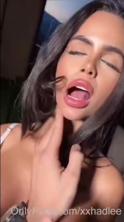 Xxhadlee Nude POV Strip Blowjob OnlyFans Video Leaked
