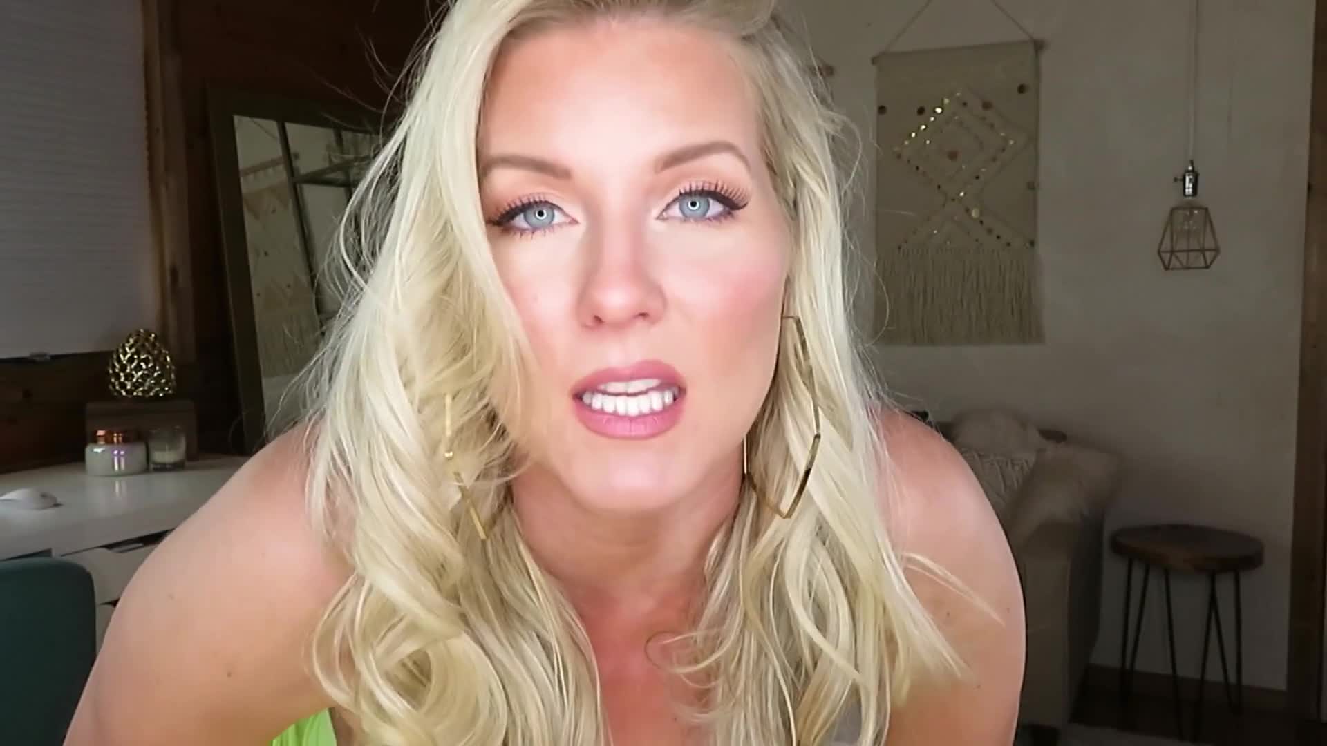 Kat Wonders OnlyFans leaked Kat Wonders Galactic April 2020 on HDthot