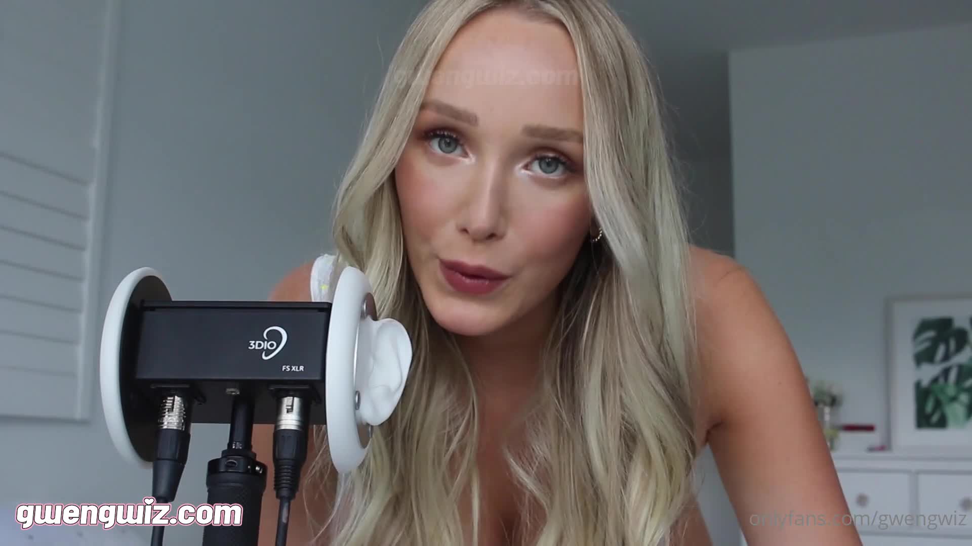 GwenGwiz ASMR DIldo JOI Onlyfans Video Leaked