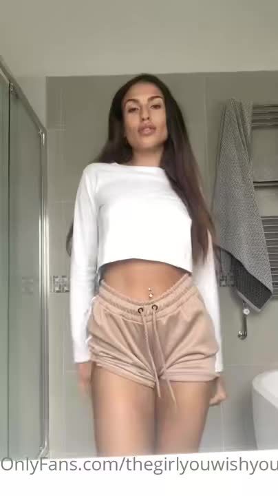 Emily Faye Miller Nude Striptease Onlyfans Video Leaked