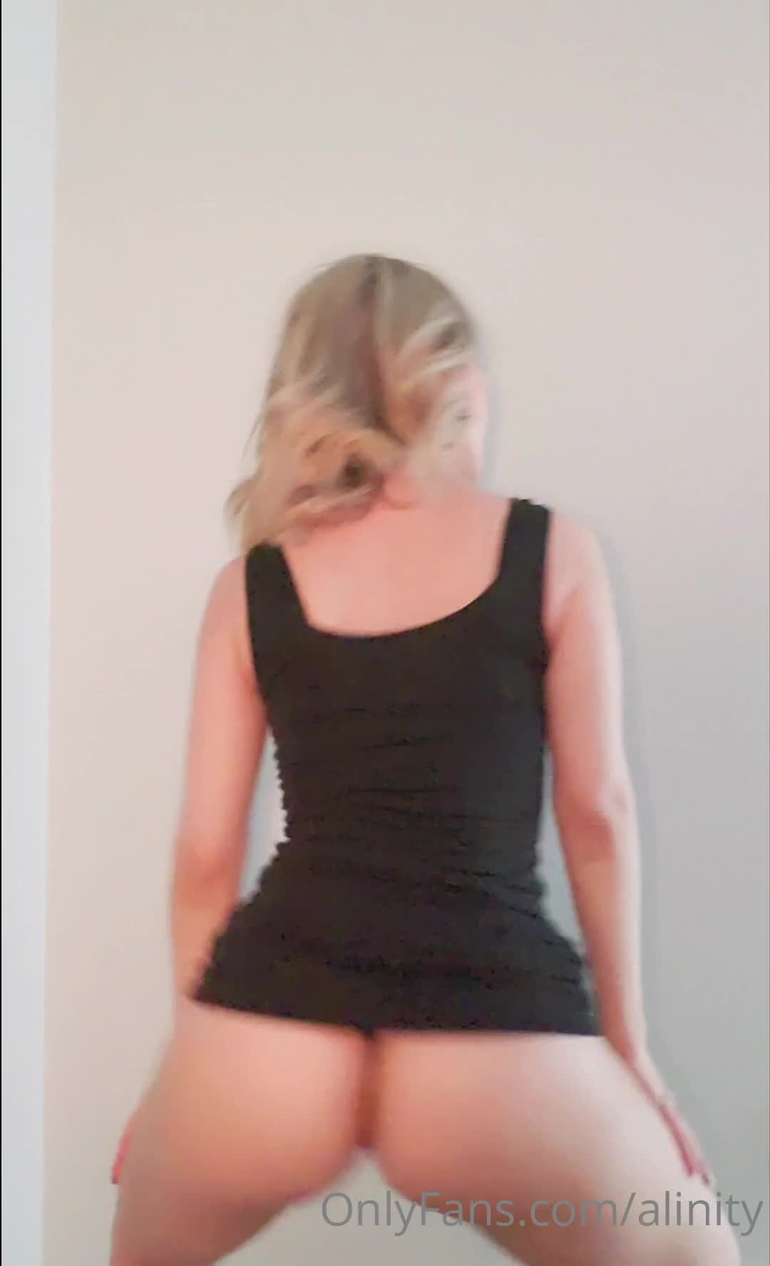 Alinity Dancing Mini Dress PPV Onlyfans Video Leaked