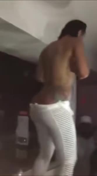 Cardi B Nude Topless Stripper Twerking Video Leaked