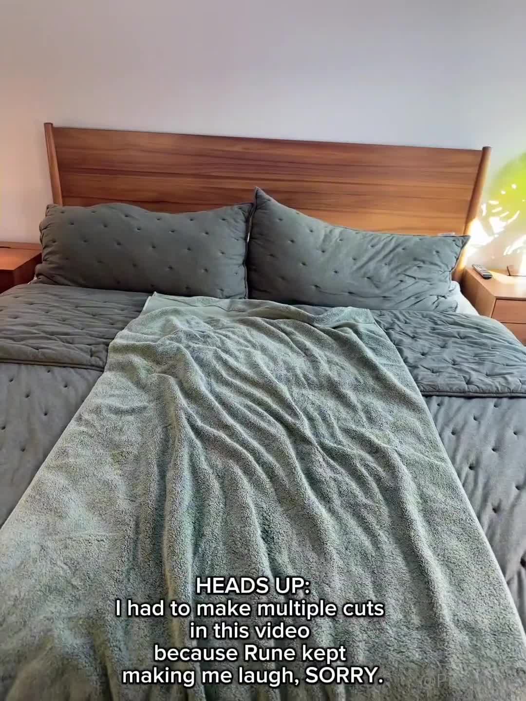 PeachJars RLrunescapeGF Oiled Up Ass Onlyfans Video Leaked