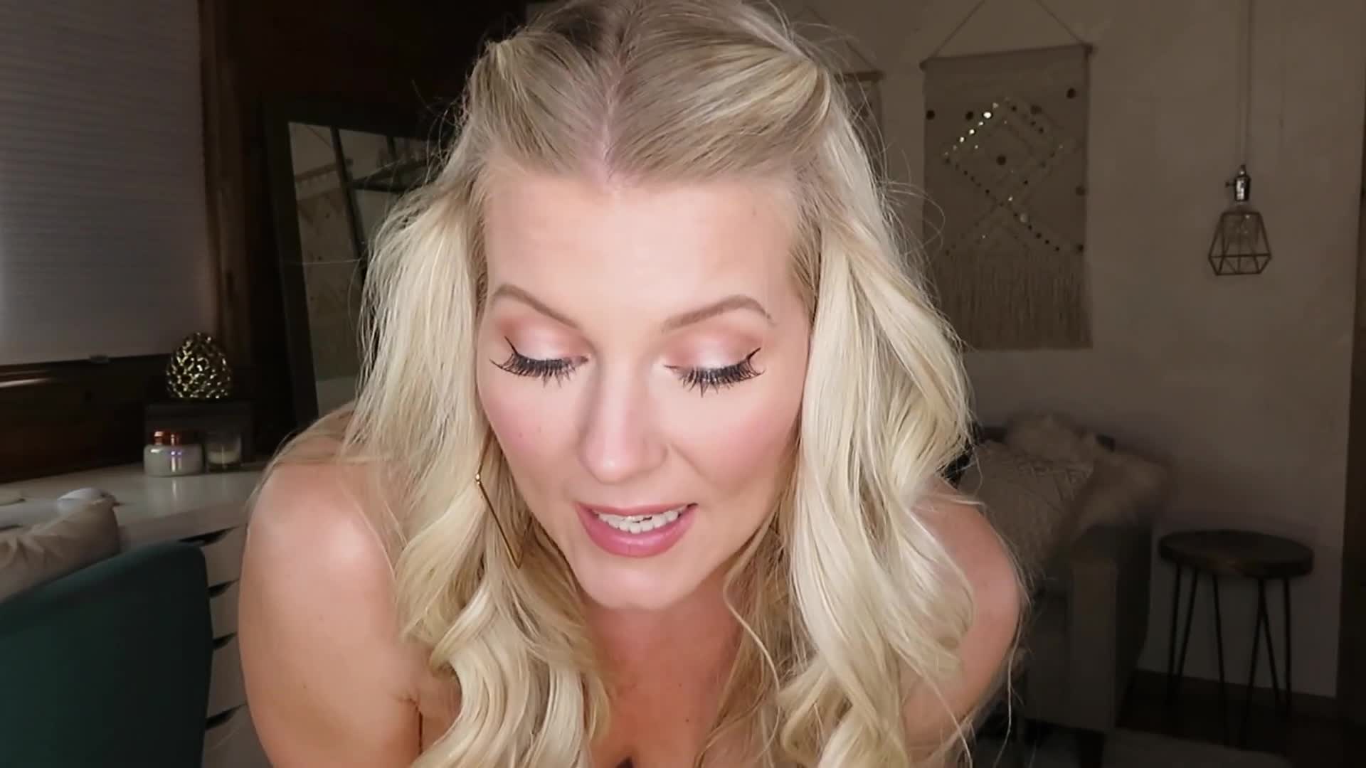 Kat Wonders OnlyFans leaked Kat Wonders Weekly 84 on HDthot