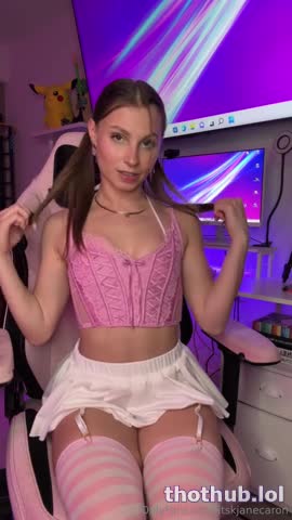 KJanecaron - Gamer Girl Roleplay