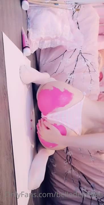 Belle Delphine Ass Painting Onlyfans Video