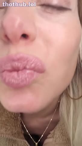 Missbehavin26