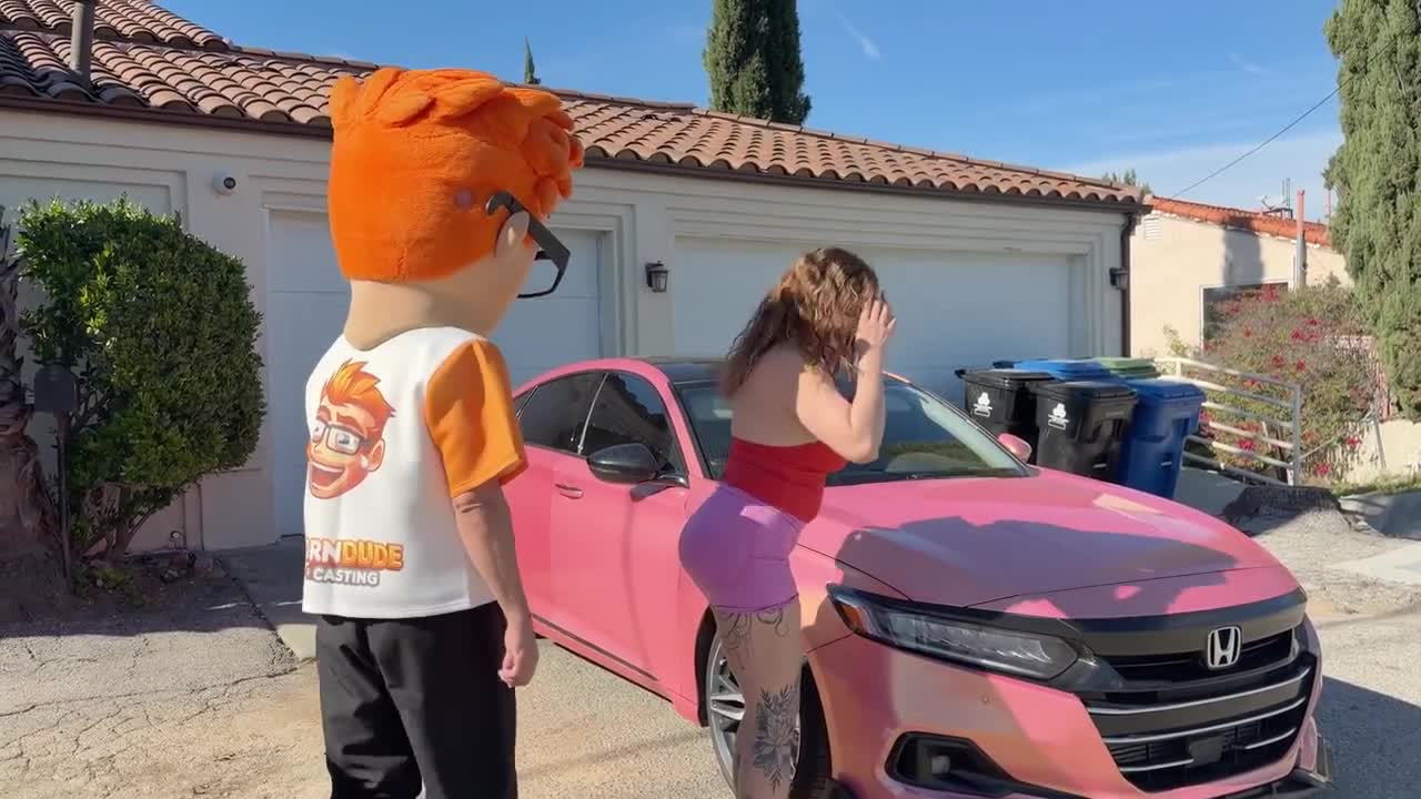 Avalon Mira Gets Peeled and Used by a Horny Porn Dude