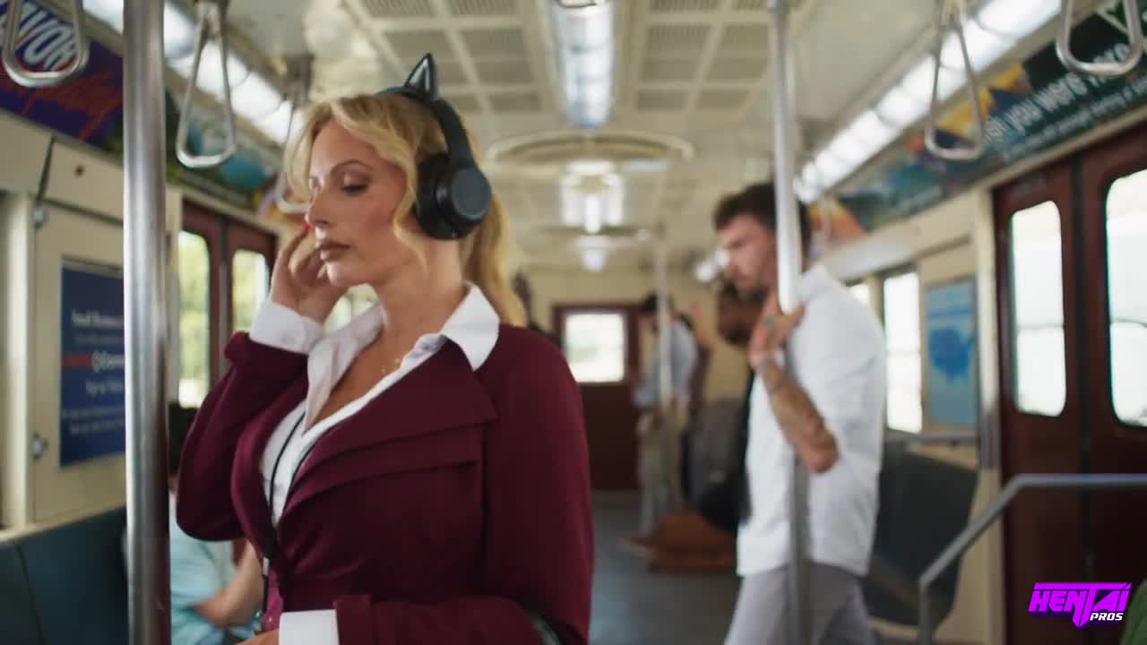 Danielle Renae OnlyFans leaked Danielle Renae Rough Gangbang With Multiple CumShot On Public Train on HDthot