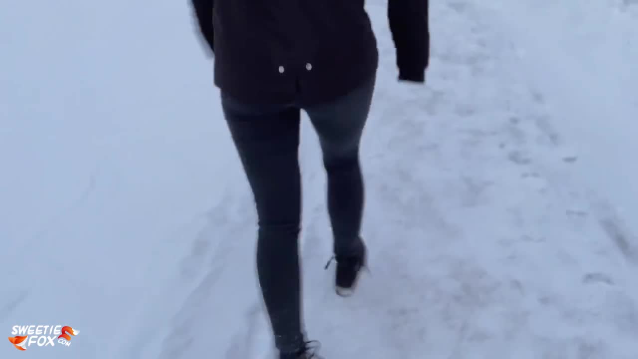 Sweetie Fox Freezing Girlfriend Warmed Up Hard Sex