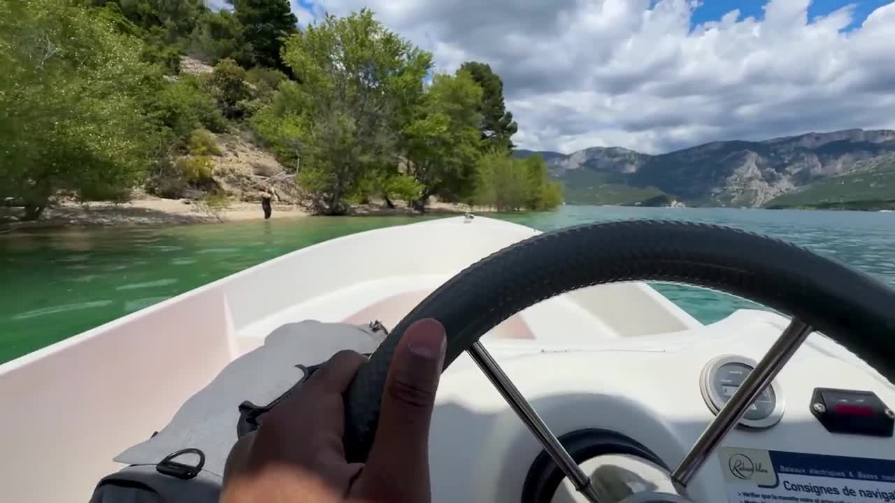 Luna Doll Busty Big Bubble Tits Babe Gets Her Pussy Destroyed On A Boat In The Lake