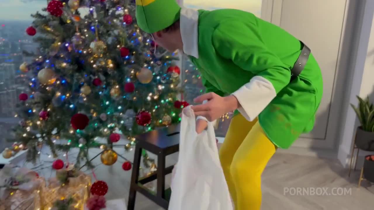 Yasmina Khan Christmas Fantasy 3SOme