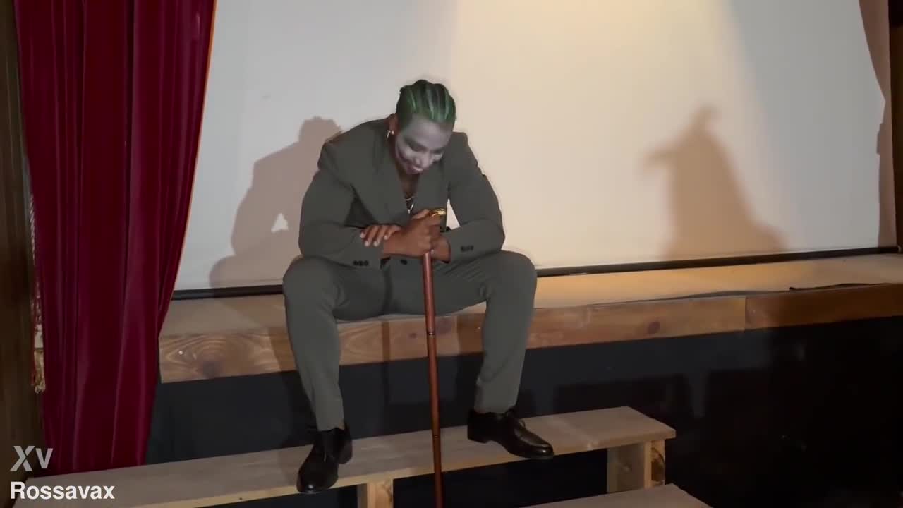 Rossa Vaxx – Fucking A Sexy Joker In The Theater And Got Coverd In CUM