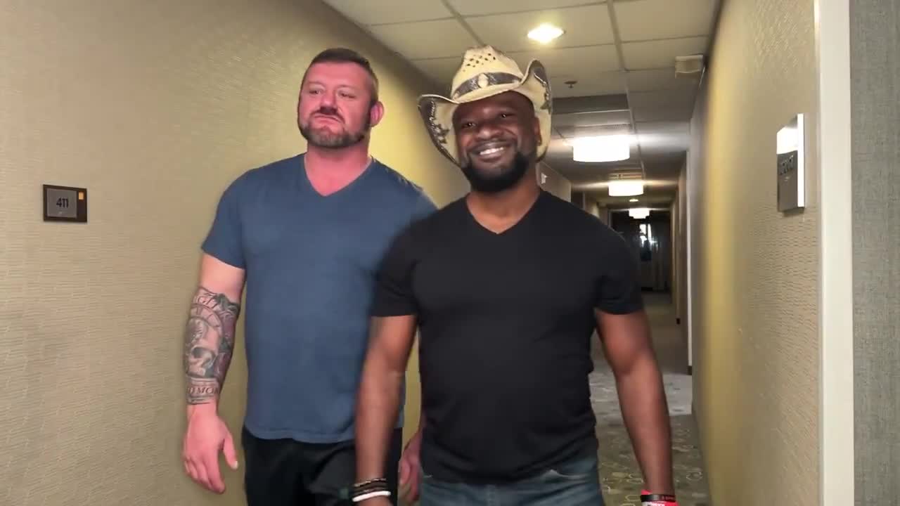 Katie Kampbell And Fun Charlie – Interracial Swinger Couple Swaps Wives With Fit White Couple