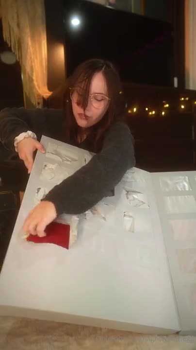 bigtittygothegg OnlyFans leaked BigTittyGothEgg – Advent Calender Day 10 on HDthot