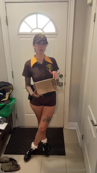 Chrissy Xo OnlyFans leaked Chrissy Xo – Delivery Girl BJ And Facial on HDthot