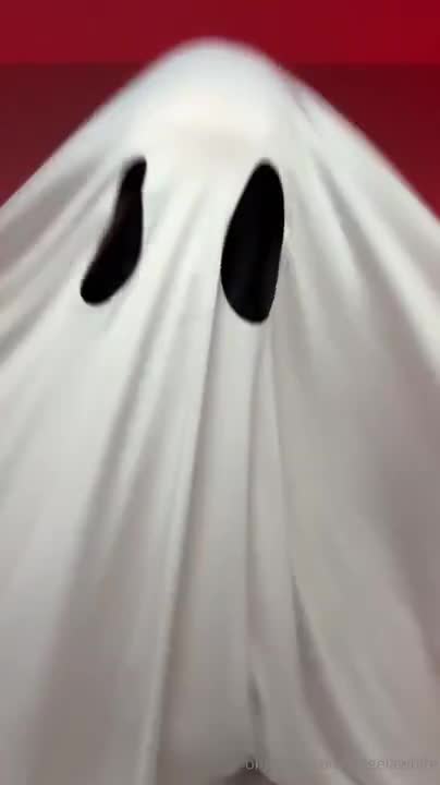 Angela White – Get Ready To Be Scared Stiff In My Halloween Solo