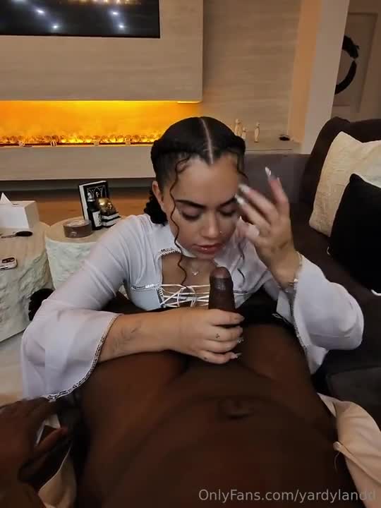 Jadeteen Hotel Service Video