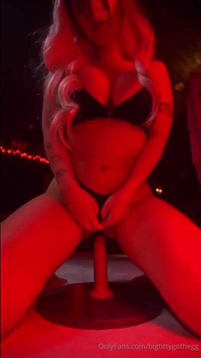 BigTittyGothEgg – Spooky Slut Rides On Dildo