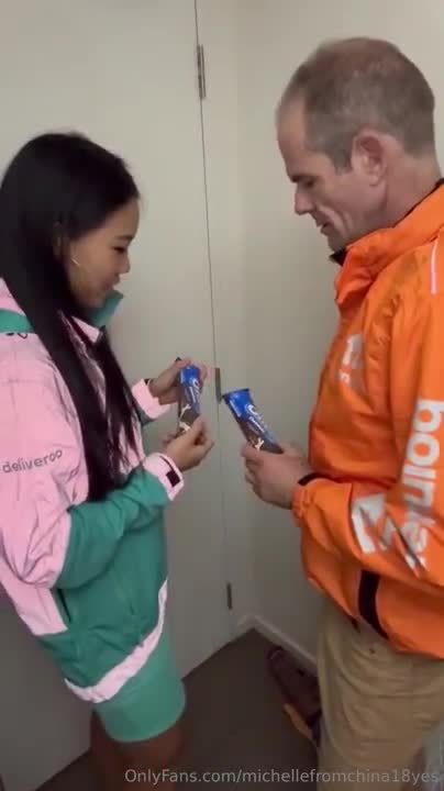 Michellefromchina Chinese Deliveroo Girl Tries A Menulog Cock