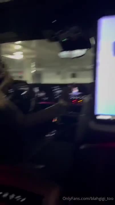 Gigi Torres 5 Star Uber Driver Car Sex