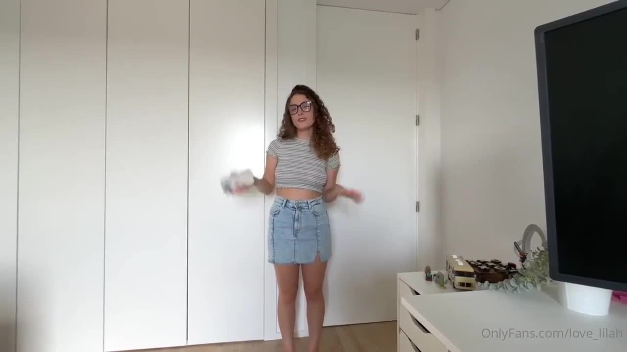 Love Lilah Roommate Fuck Creampie NEW VID