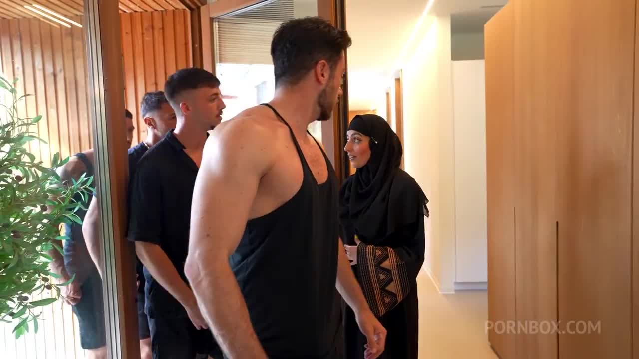 Aaliyah Yasin – First Double Vaginal Penetration In A Gangbang With A Married Arab Woman