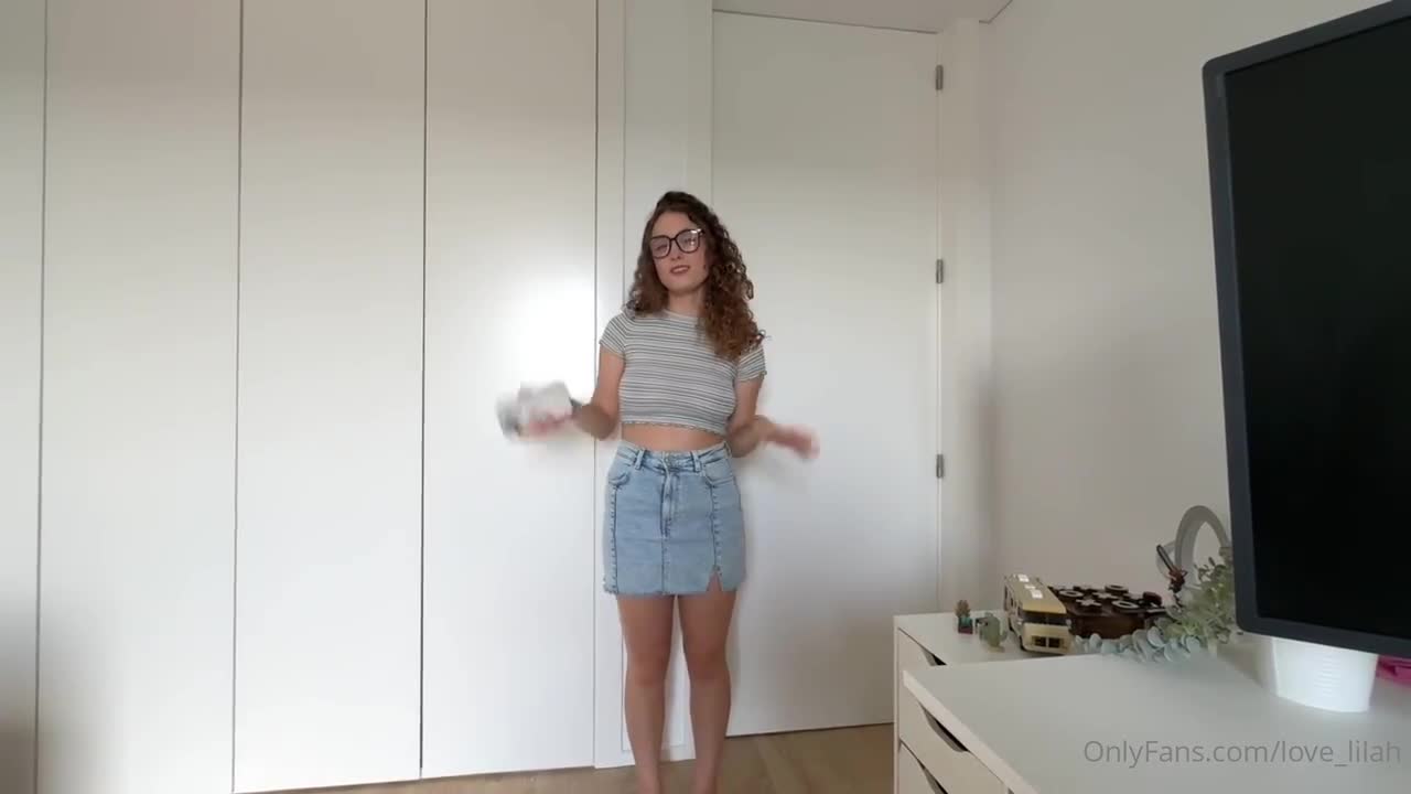 Love Lilah – Roommate Fuck And Creampie