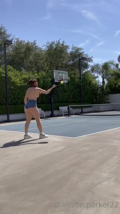 Allison Parker Sloppy Sucking Tenis Coach Big Cock