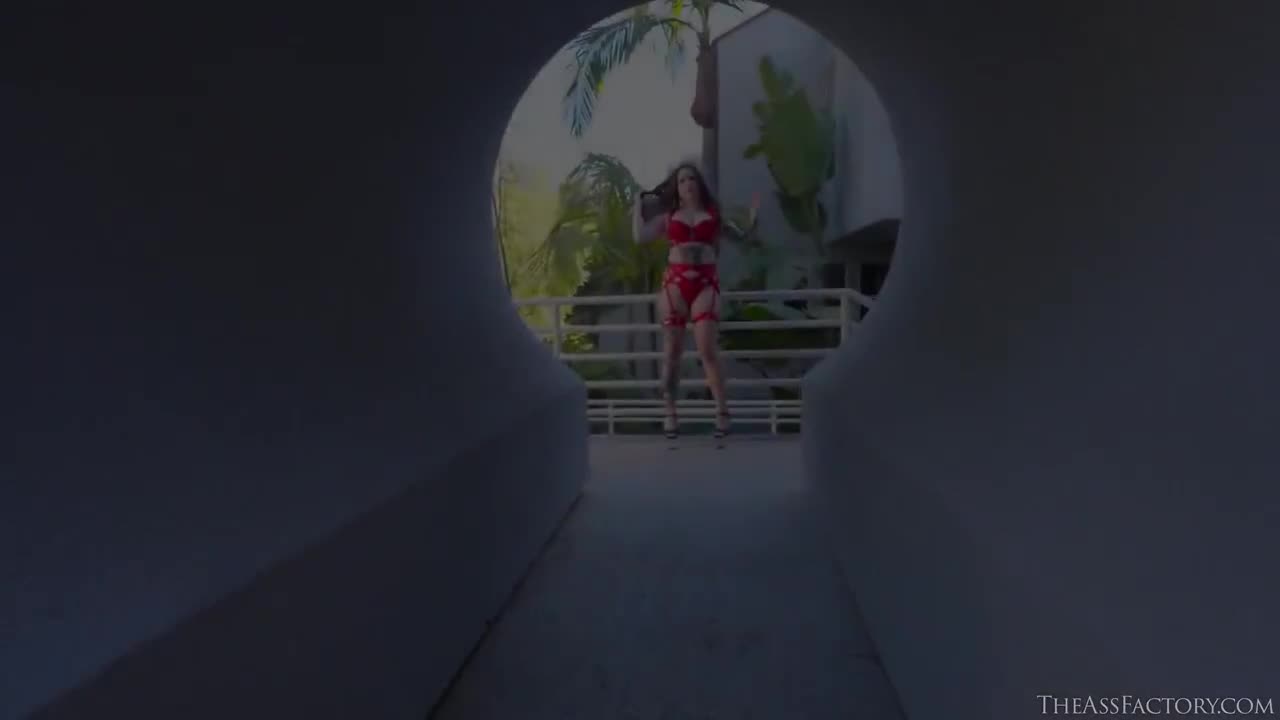 Bella Blu Takes Every Inch Of BBC In Her Ass