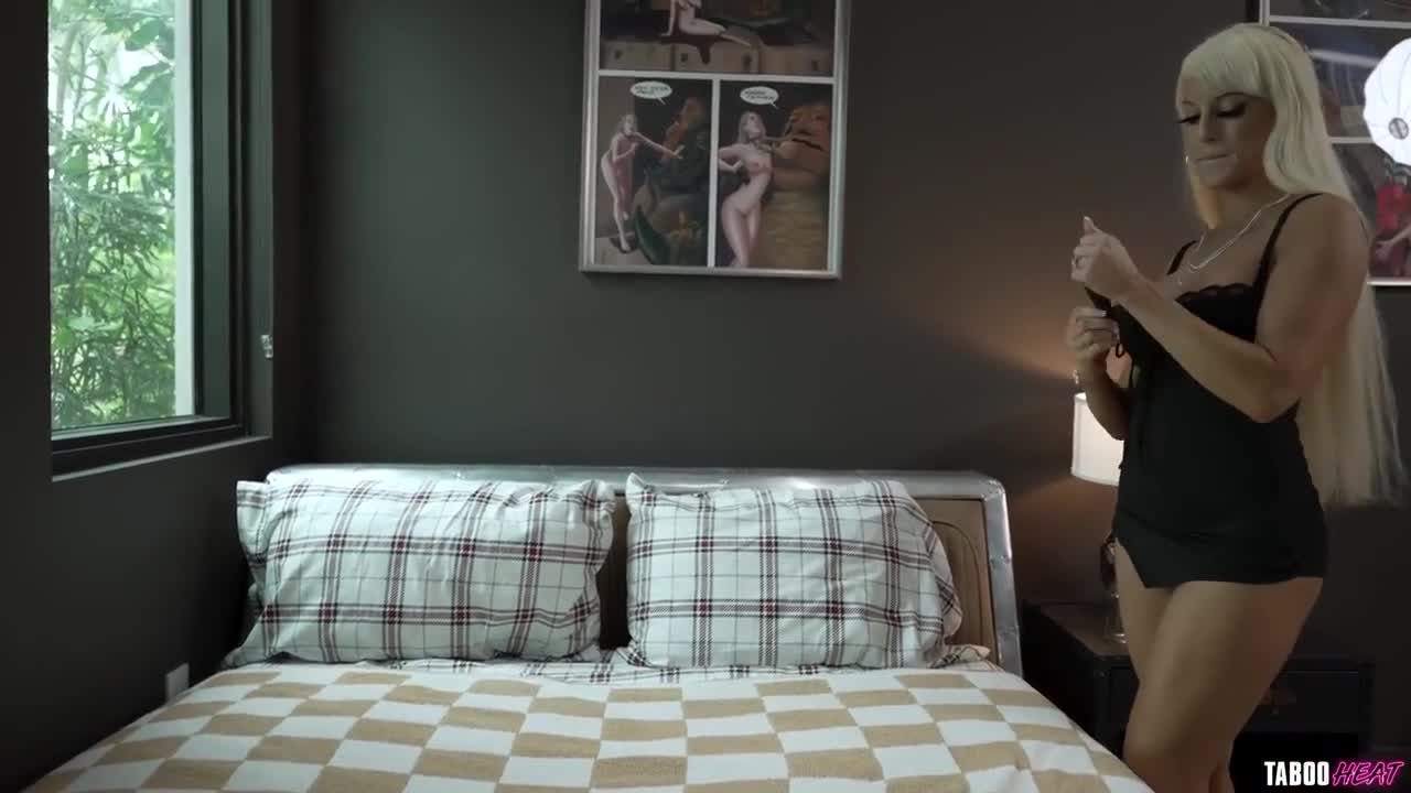 Bree Brooks Ass Fuck Her Harder Than Her Husband Ever Could
