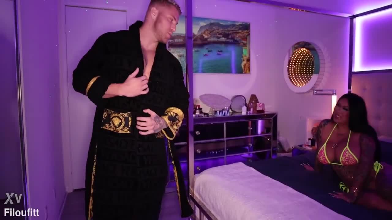 Connie Perignon OnlyFans leaked Connie Perignon Thicc Baddie Hot Sweaty Double Penetration on HDthot