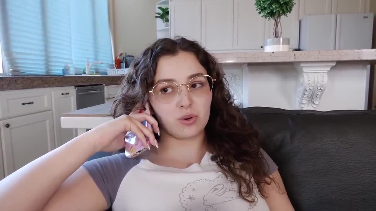 Leana Lovings Dirty Talkin’ Stepdaughters