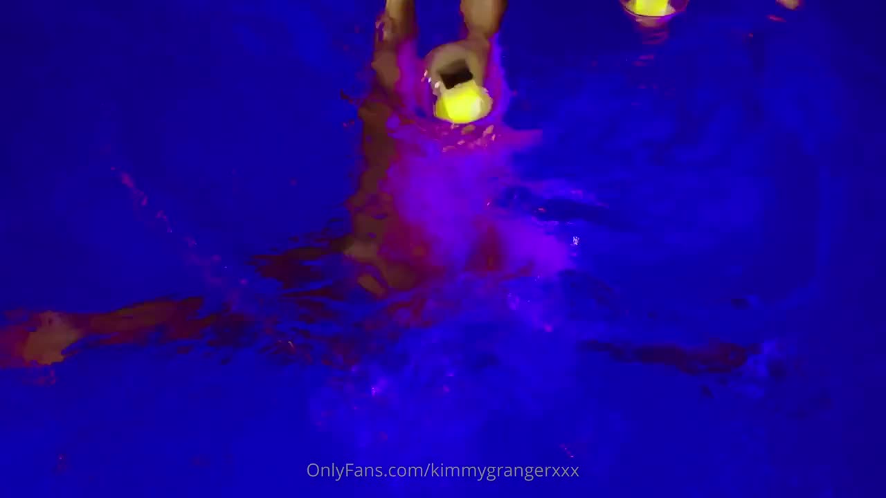Adriana Chechik & Kimmy Granger NEW Threesome In The Pool