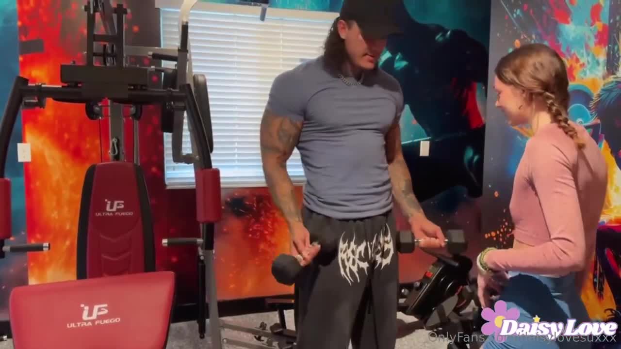 Shrooms Q – Fucks Big Buff Dude In Gym
