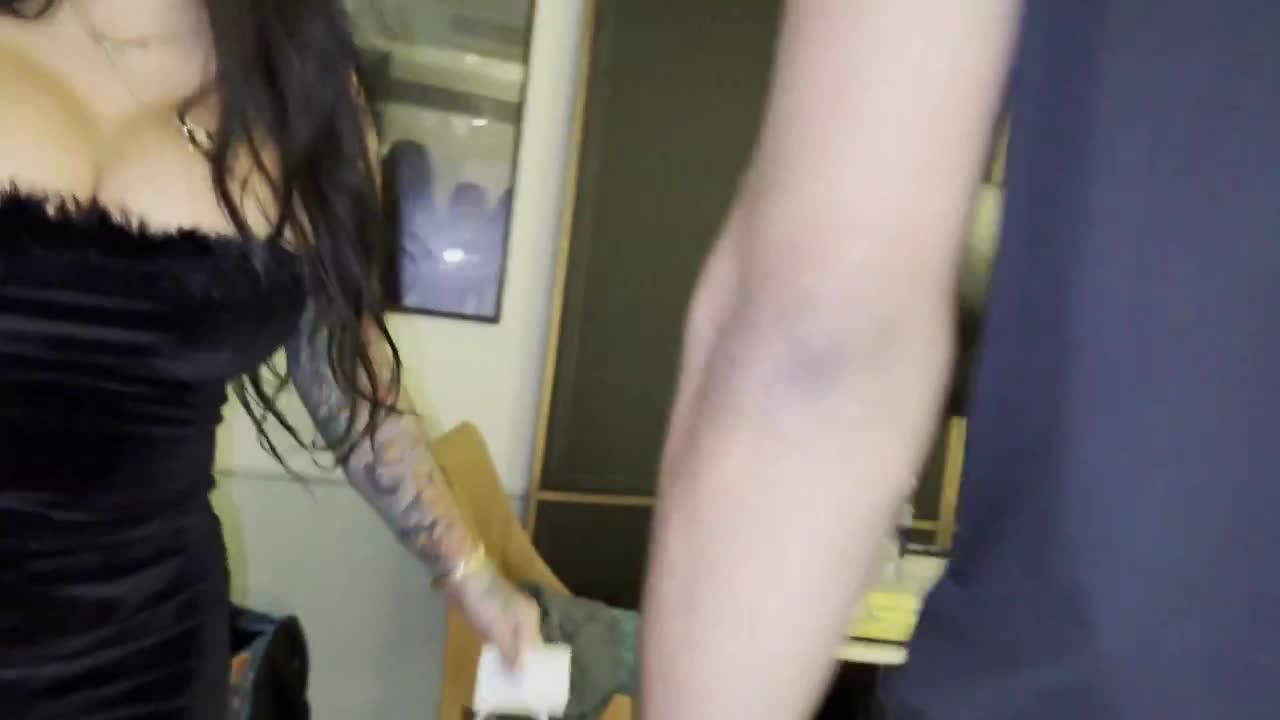Kazumi Squirts And Connie Perignon – 2 BBCS VS 2 Asian Beauties