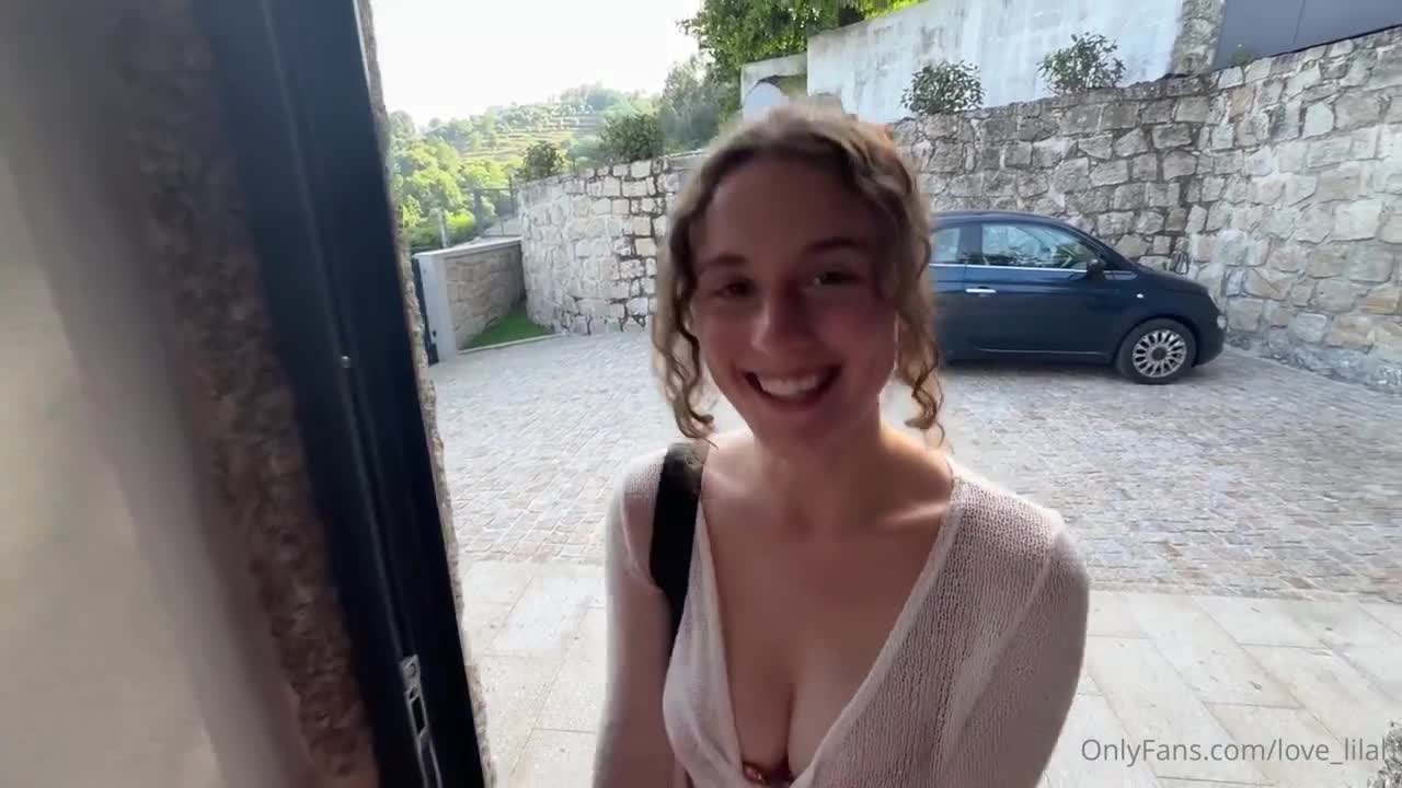 Love Lilah Teen Babe Wants To Use My Private Pool So We Fucked
