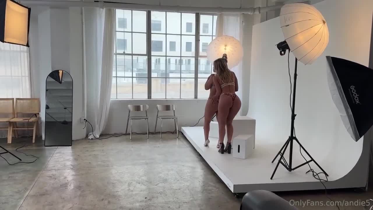Andie Anderson & Andi Avalon and MILF Threesome Photoshoot Gone Wild