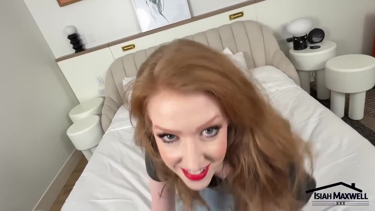 Sonia Harcourt – Hot Fair Skin Redhead Blows Black Cock Like Pro