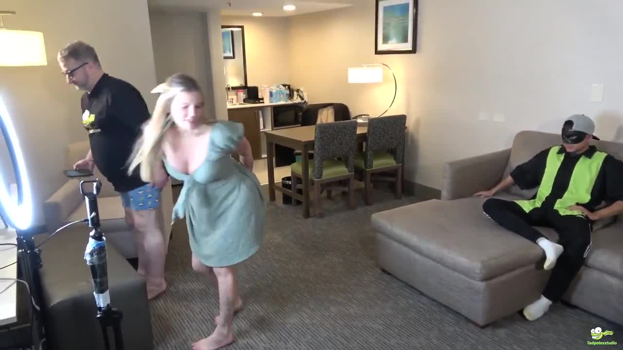 Tiffany Wisconsin Bukkake Gangbang Video