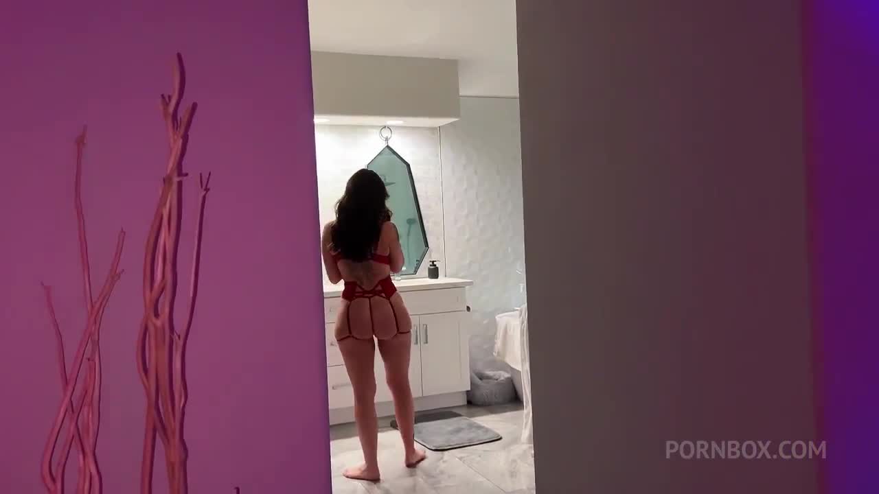 Arabella Mia Hottie And Sexy BRAND NEW POV Sex